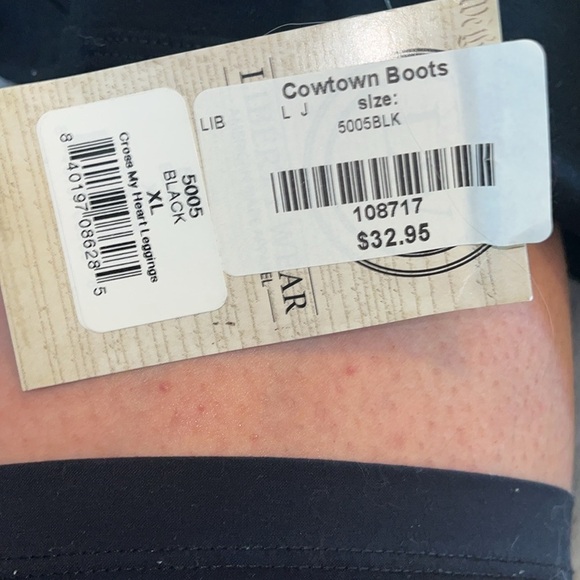 Liberty wear Crosses made of rhinestone Leggings size Extra Large black - Picture 5 of 7